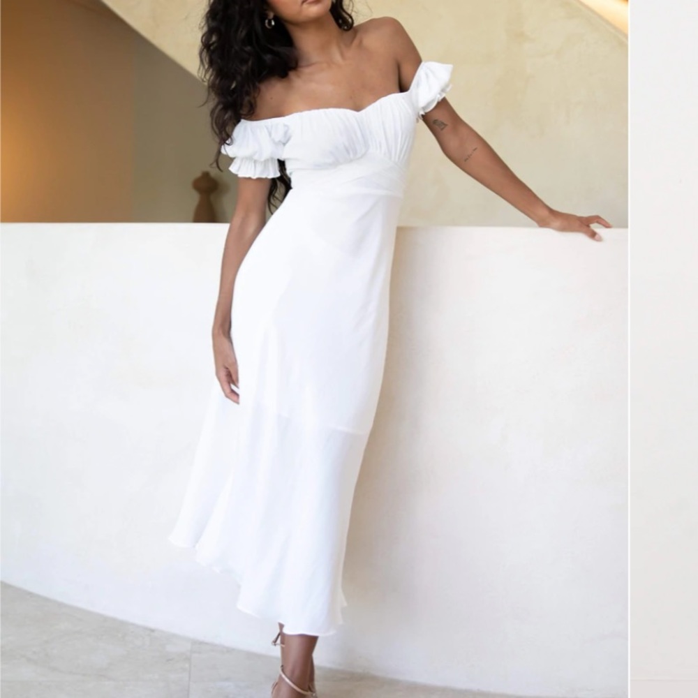 Petal and pup white midi dress!